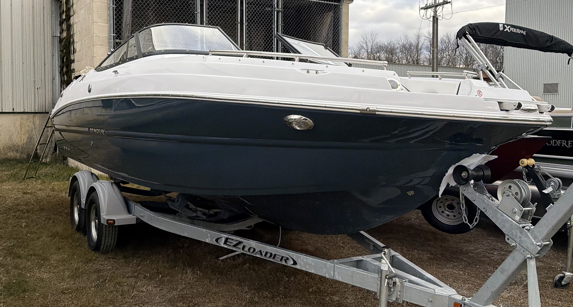 2026 Stingray 231DC - Indigo Blue